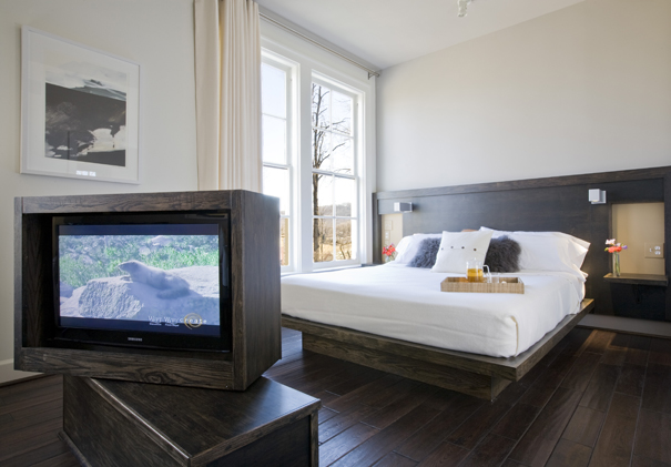 The contemporary suites at this Virginia Bed and Breakfast use swiveling media centers to maximize efficiency. 